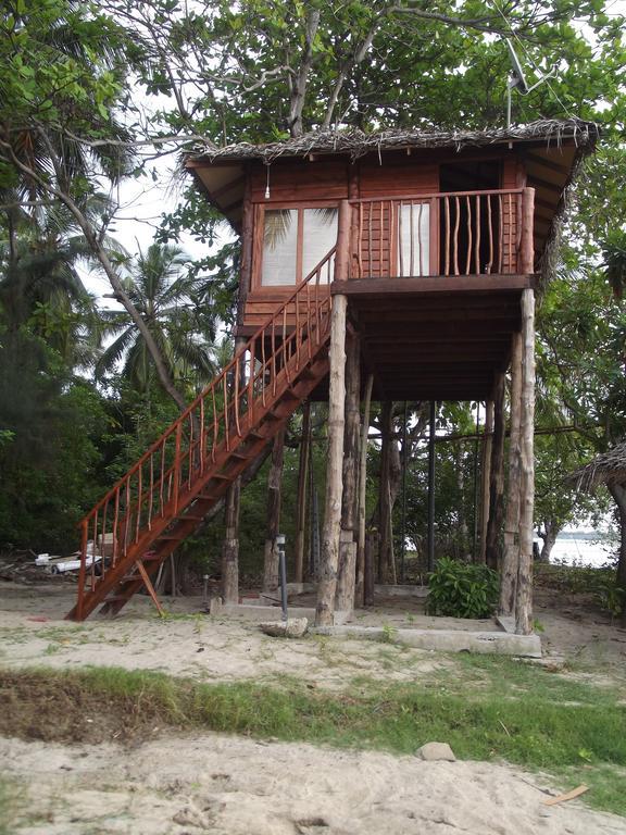 Lord Of The Forest Hotell Batticaloa Eksteriør bilde