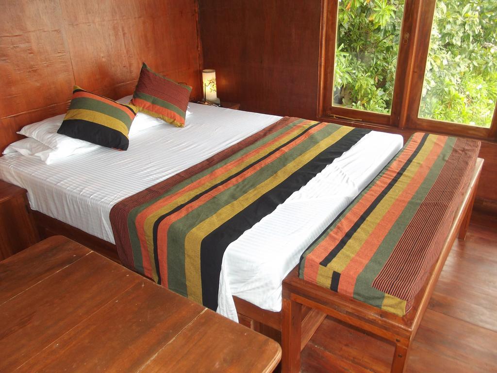 Lord Of The Forest Hotell Batticaloa Eksteriør bilde