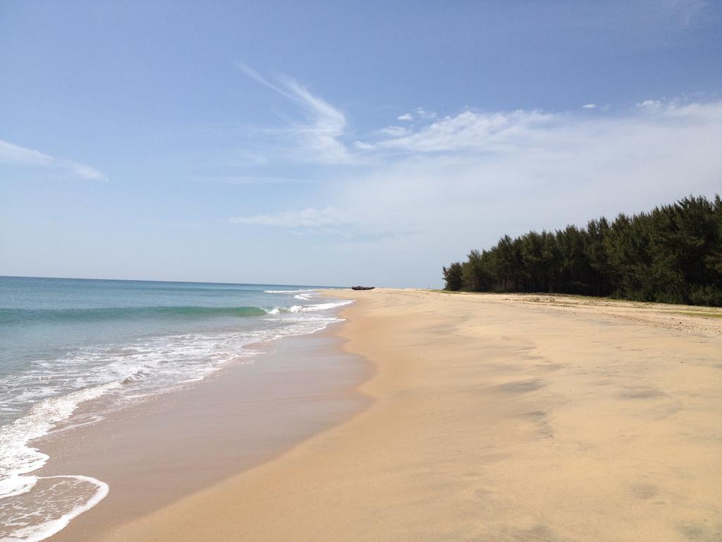 Lord Of The Forest Hotell Batticaloa Eksteriør bilde
