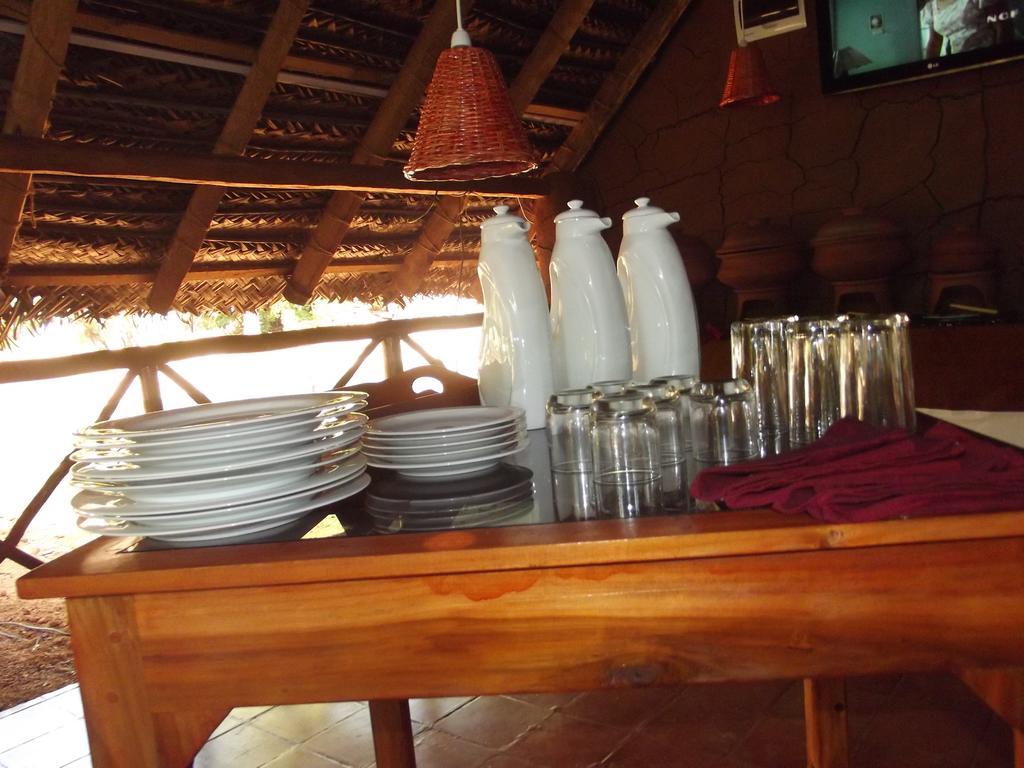 Lord Of The Forest Hotell Batticaloa Rom bilde