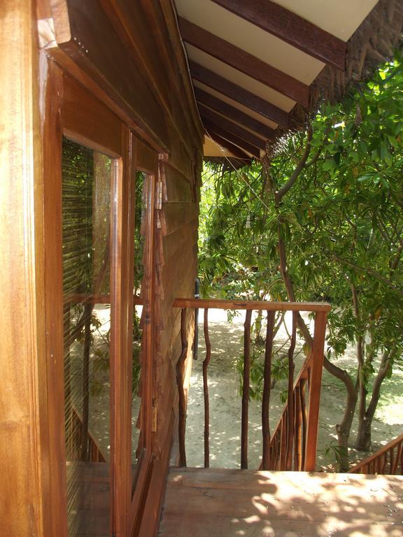Lord Of The Forest Hotell Batticaloa Eksteriør bilde